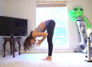 NEW YEAR, MORE YOGA! Day 5 of 2018 Yoga Challenge (FOR BEGINNERS)