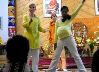 Prenatal Yoga Sivananda postures